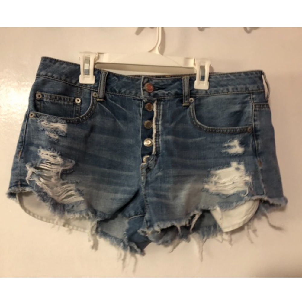 American Eagle High Waisted Festival Shorts